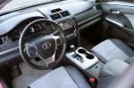 Toyota Camry SE V6 2012 года